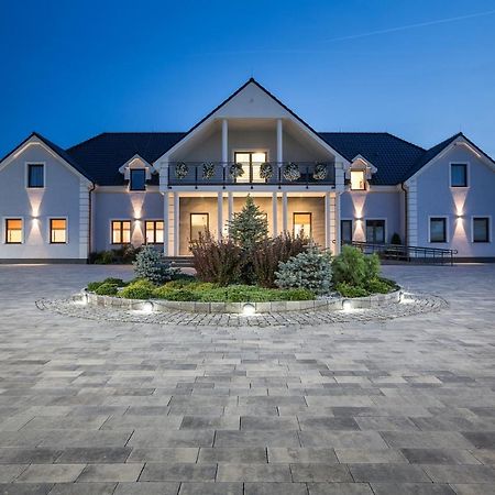 Villa Con Amore Slonsk Exterior photo