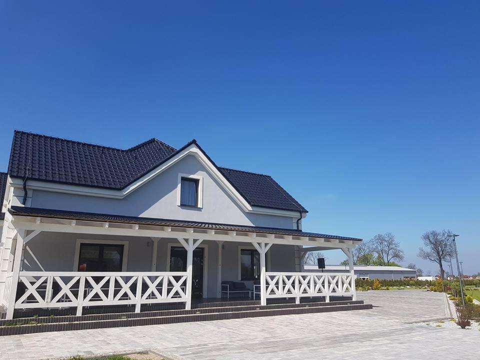 Villa Con Amore Slonsk Exterior photo